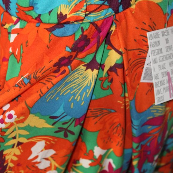 SKIRT by LuLaRoe Madison Floral With Pockets Orange FLORAL Size M NWT's - Picture 5 of 7